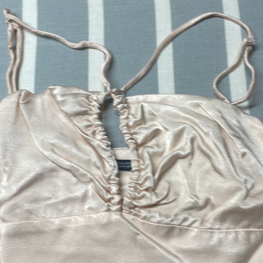 Zara pale pink satin crop top - Picture 2 of 6